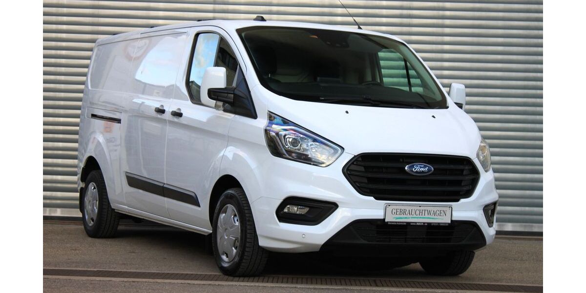 Ford Transit Custom 201.900 km 10.600 &euro; Sindelfingen 71065