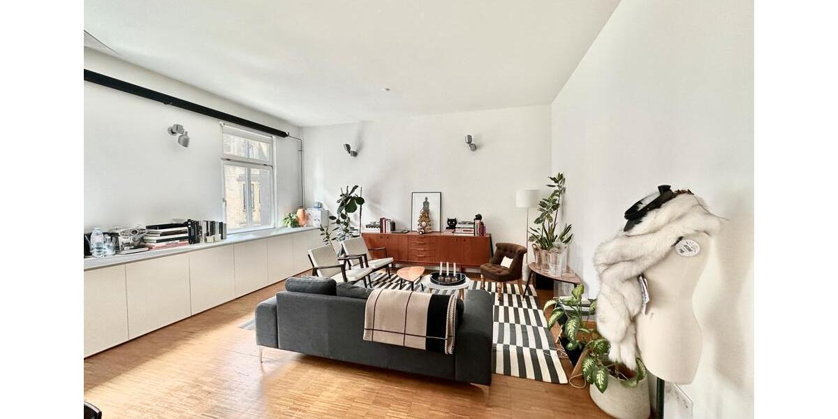 Loft - Studio - Atelier Stuttgart Stuttgart-Süd - 3 Zimmer, 110 m&sup2;, 2.190&euro; | Angebot:27569453