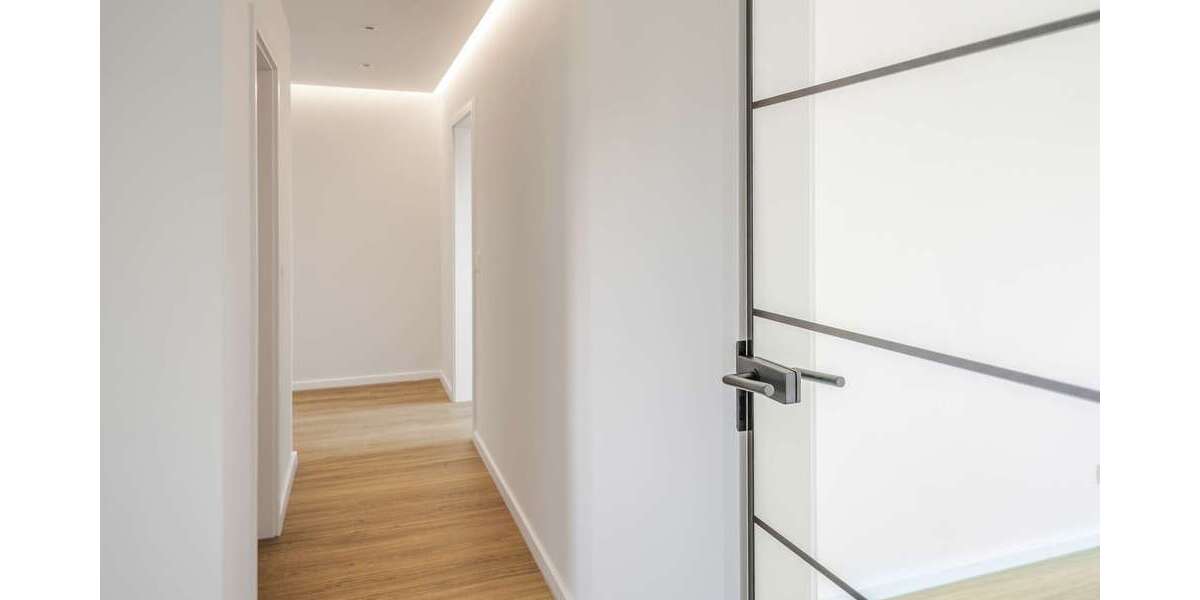 Hochwertig modernisierte Wohnung in ruhiger Lage - 2.5 Markgröningen | Angebot:27504156