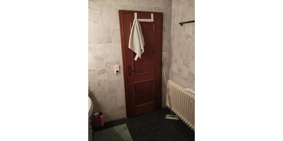 Erdgeschoßwohnung Ludwigsburg Eglosheim - 3 Zimmer, 84 m&sup2;, 1.360&euro; | Angebot:27584638