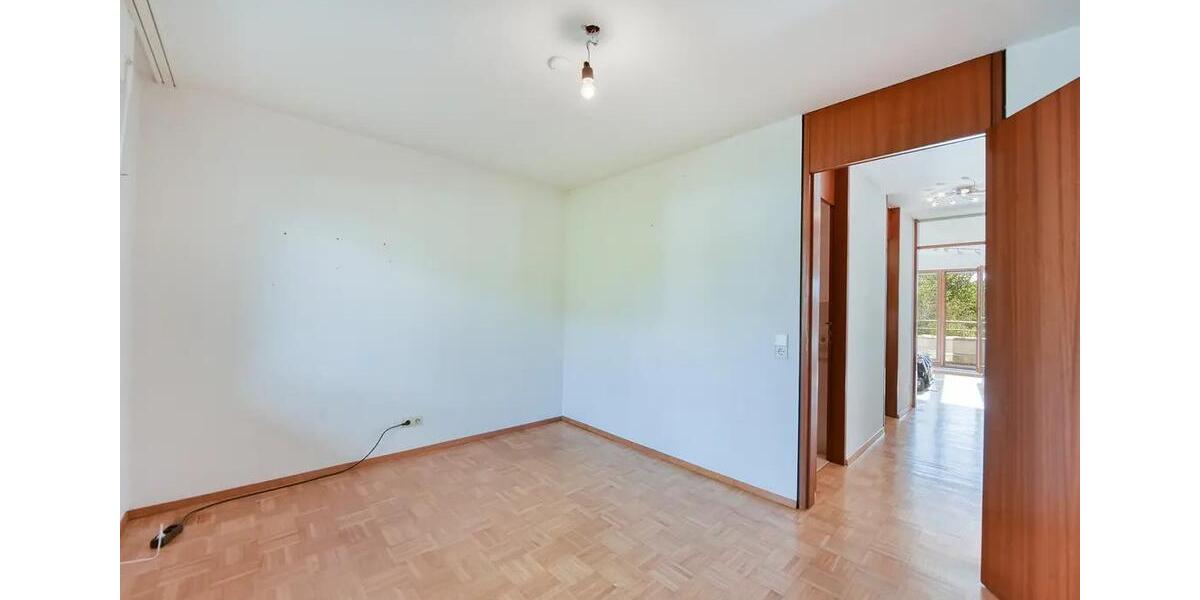 Etagenwohnung Leonberg - 3 Zimmer, 96 m&sup2;, 1.455&euro; | Angebot:27576617