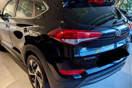 Hyundai TUCSON 102.000 km 14.600 &euro; Vaihingen an der Enz 71665