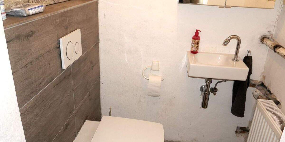 Reihenmittelhaus Stuttgart (-Bergheim) Bergheim - 5 Zimmer, 120 m&sup2;, 459.000&euro; | Angebot:25708292