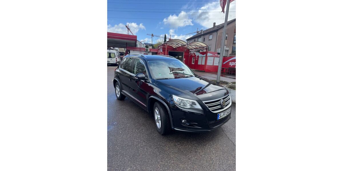 VW Tiguan 206.910 km 7.000 &euro; Stuttgart 70437