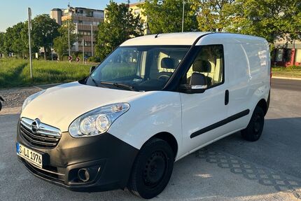 Opel Combo 41.810 km 10.300 &euro; Leinfelden-Echterdingen 70771