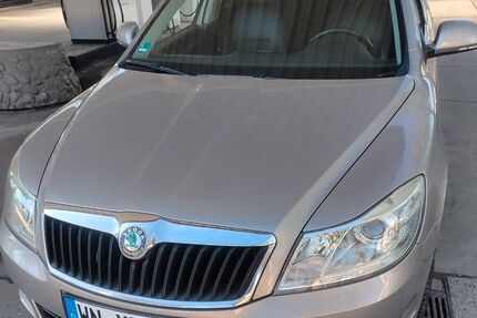 Skoda Octavia 124.200 km 5.850 &euro; Fellbach 70736