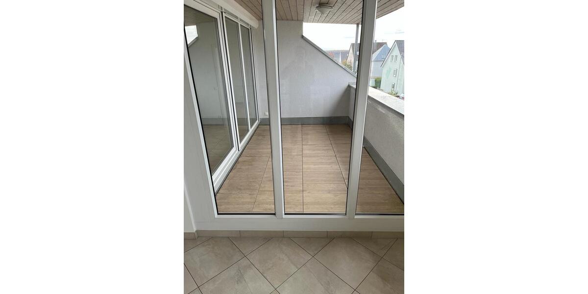 Dachgeschoßwohnung Denkendorf - 3.5 Zimmer, 95 m&sup2;, 1.320&euro; | Angebot:27587633
