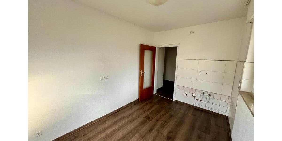 Hochparterre Fellbach - 1.5 Zimmer, 35 m&sup2;, 720&euro; | Angebot:26414153