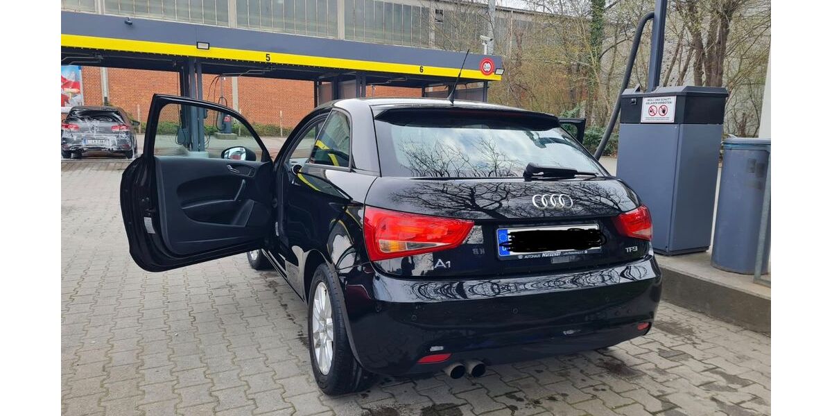 Audi A1 200.000 km 4.300 &euro; Waiblingen 71334