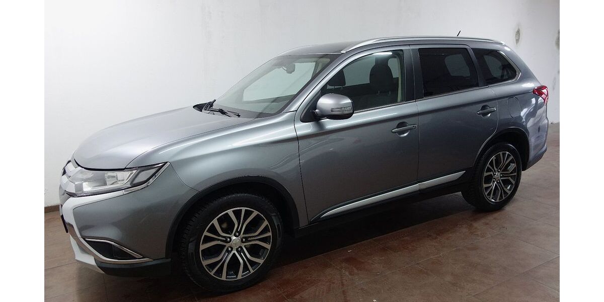 Mitsubishi Outlander 160.000 km 13.999 &euro; Mühlacker 75417