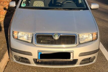 Skoda Fabia 226.000 km 1.199 &euro; Stuttgart 70435