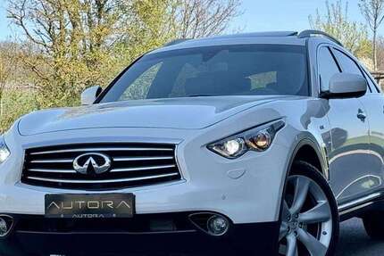 INFINITI QX70 122.000 km 15.950 &euro; Brackenheim 74336