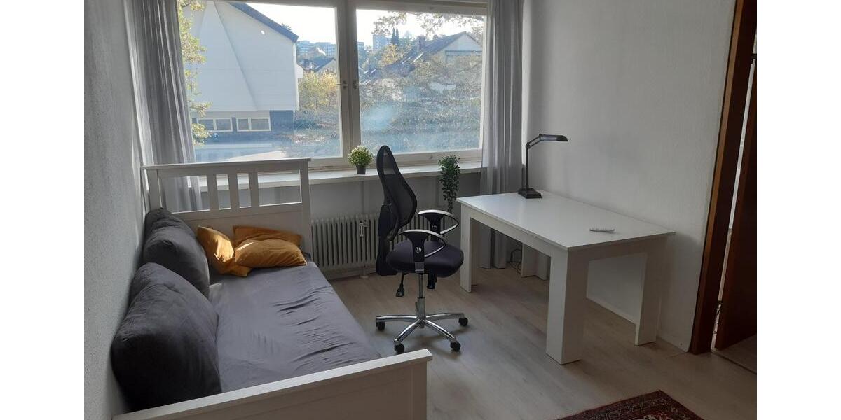 Etagenwohnung Stuttgart Sillenbuch - 3 Zimmer, 82 m&sup2;, 1.590&euro; | Angebot:25660056