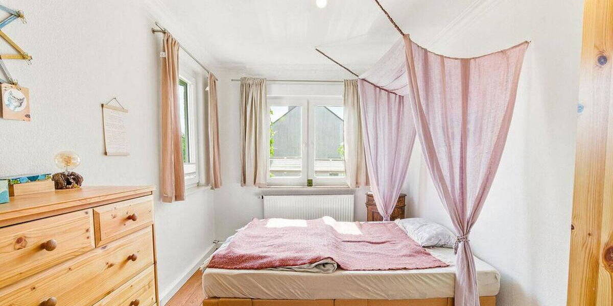 Doppelhaushälfte Stuttgart Wangen - 6 Zimmer, 159 m&sup2;, 630.000&euro; | Angebot:26555261
