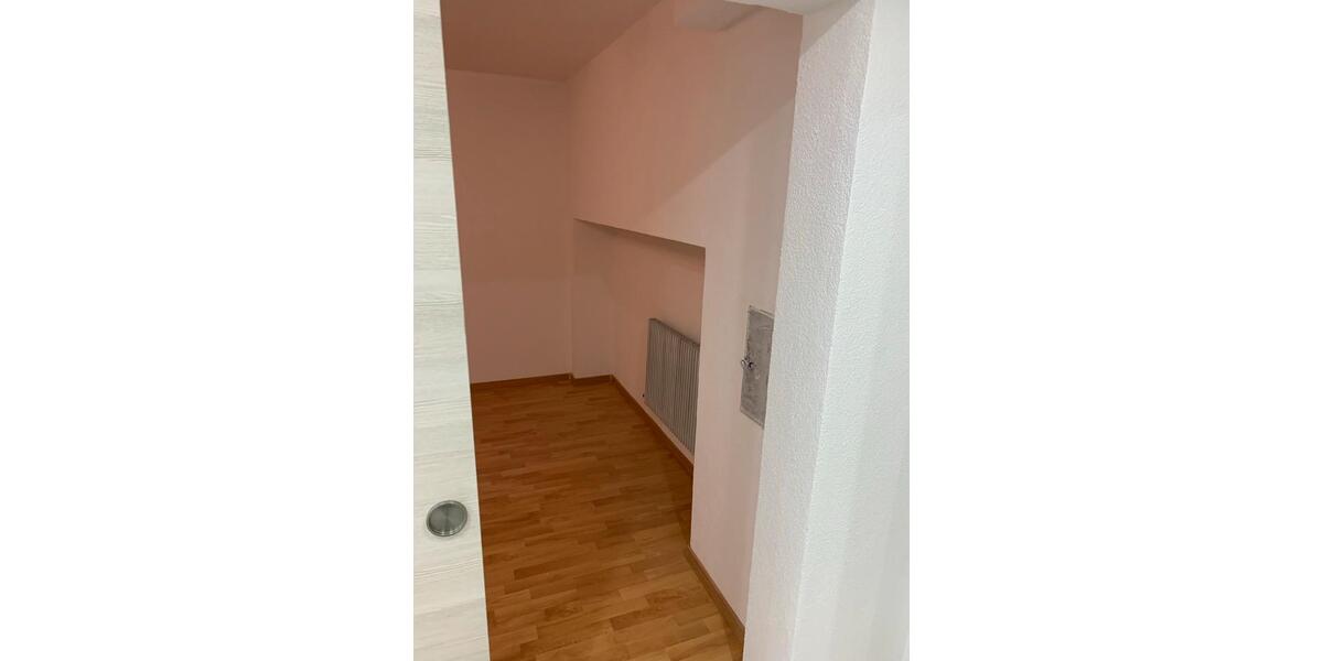 Etagenwohnung Vaihingen an der Enz - 2 Zimmer, 43 m&sup2;, 900&euro; | Angebot:23840340