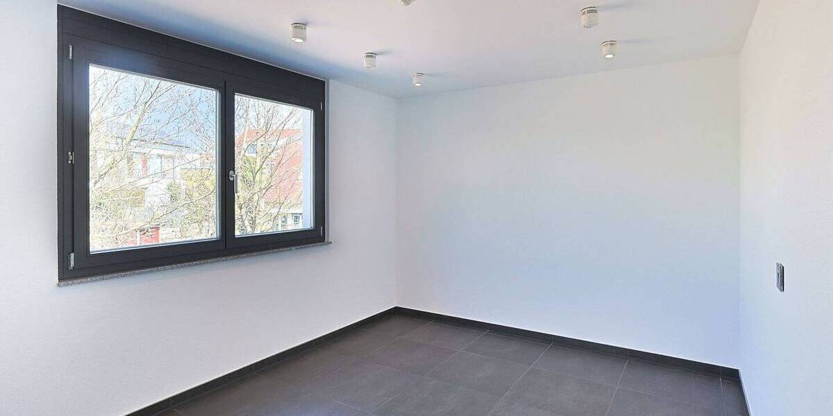 Einfamilienhaus Ditzingen - 4 Zimmer, 139 m&sup2;, 889.000&euro; | Angebot:26542858