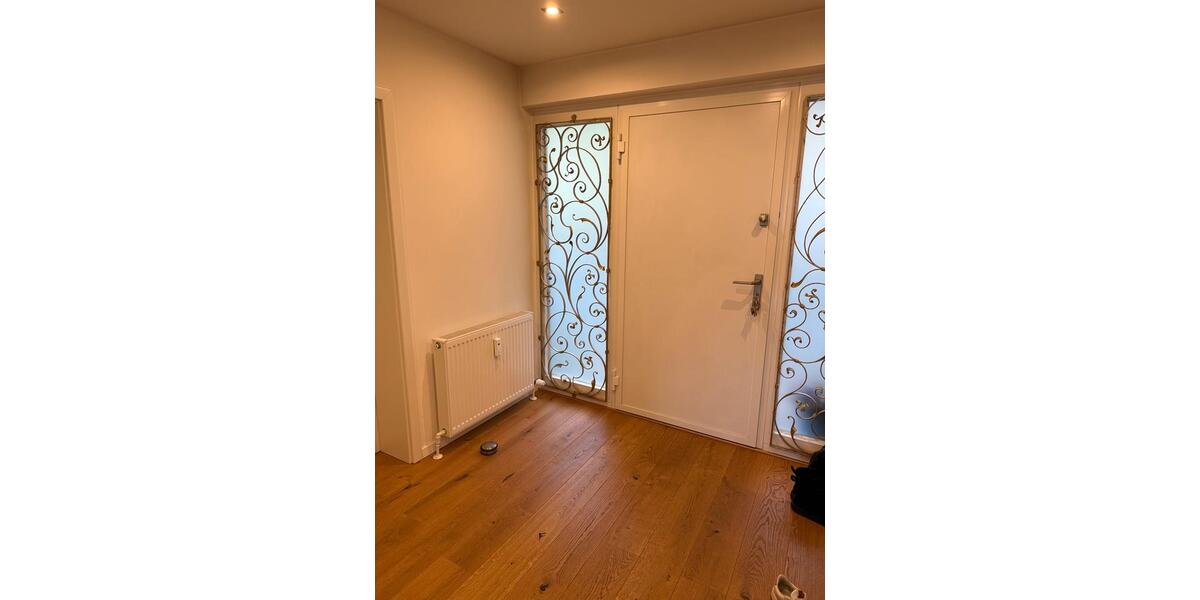 Einfamilienhaus Ostfildern - 5 Zimmer, 128 m&sup2;, 1.200.000&euro; | Angebot:23912070