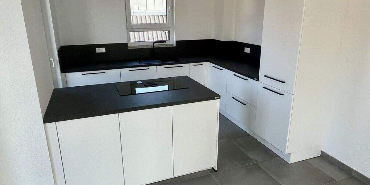 Etagenwohnung Auenstein-Ilsfeld Auenstein - 4 Zimmer, 114 m&sup2;, 1.815&euro; | Angebot:25701383