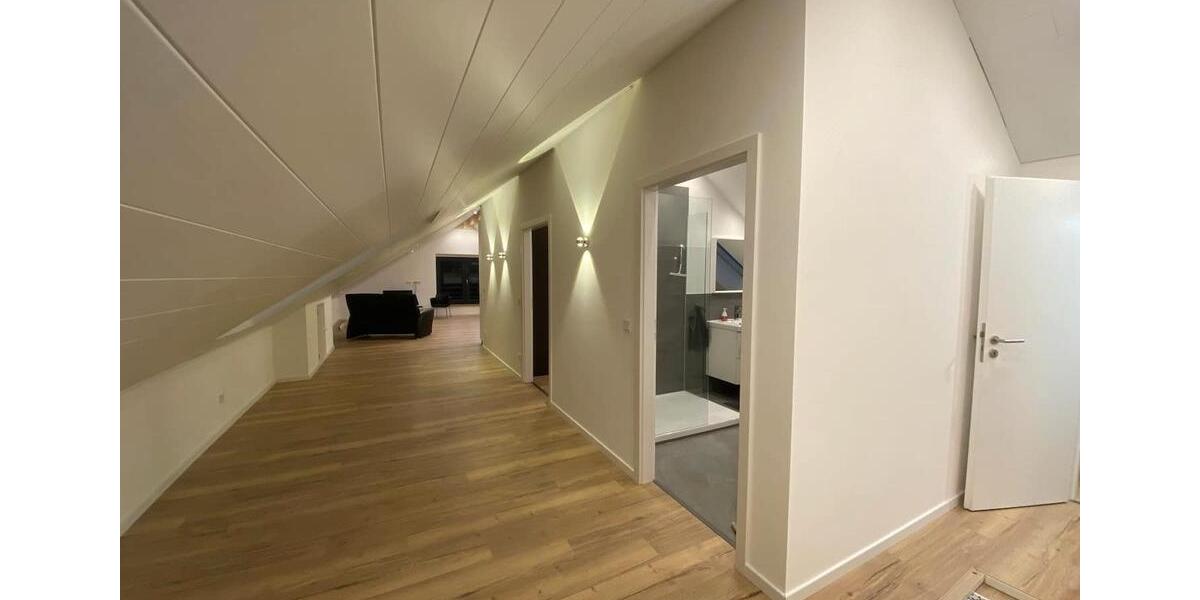 Dachgeschoßwohnung Grafenau - 2.5 Zimmer, 85 m&sup2;, 1.500&euro; | Angebot:24590396