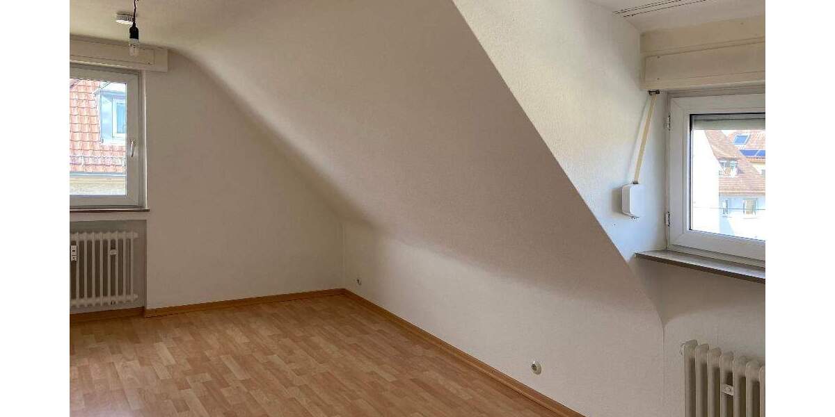 Etagenwohnung Stuttgart Vaihingen - 2 Zimmer, 70 m&sup2;, 680&euro; | Angebot:25862243