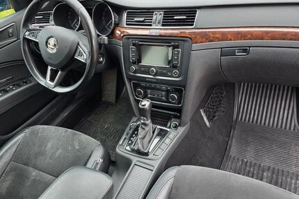 Skoda Superb 268.980 km 8.499 &euro; Pfaffenhofen 74397