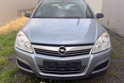 Opel Astra 131.000 km 1.250 &euro; Sindelfingen 71069