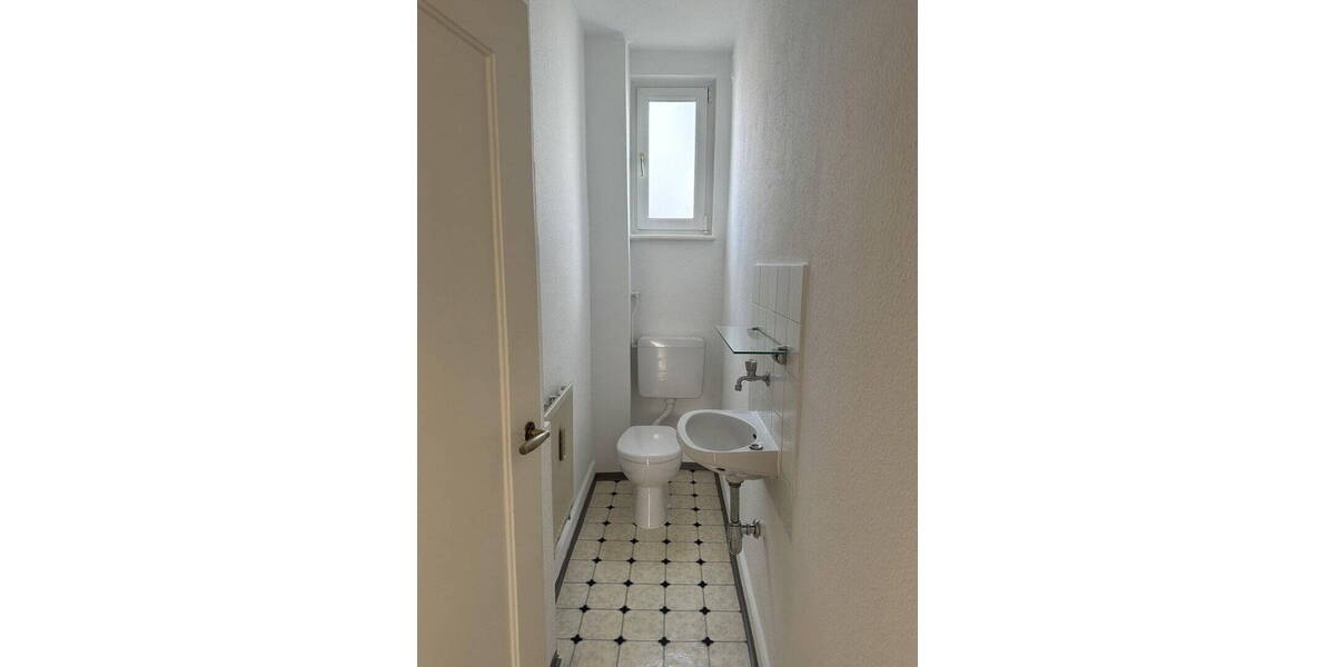 Etagenwohnung Stuttgart Botnang - 4 Zimmer, 110 m&sup2;, 1.590&euro; | Angebot:26511677