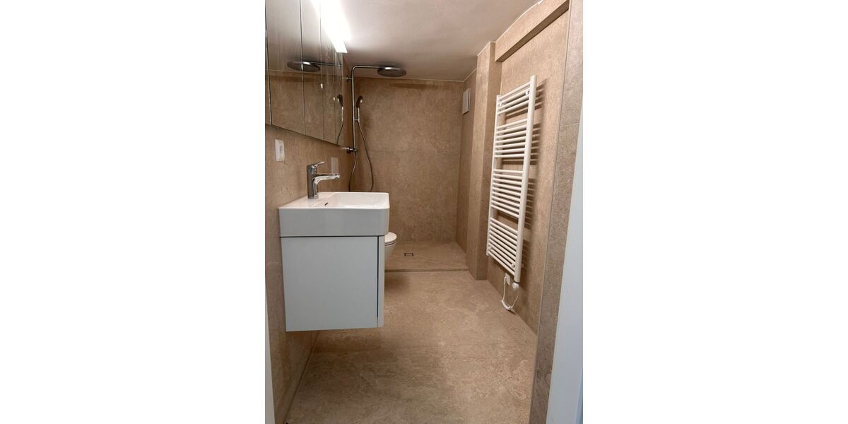 *** Wohnen und Arbeiten mit Aussicht in S-Ost *** - Etagenwohnung Stuttgart Stuttgart-Ost | Angebot:26924226