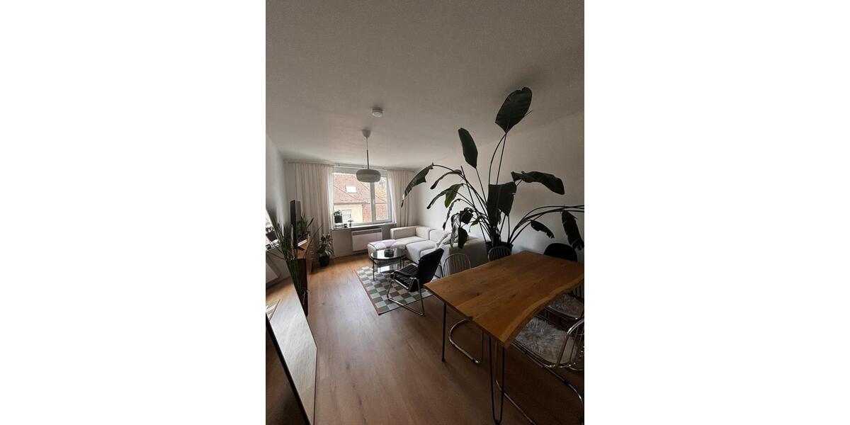 Etagenwohnung Stuttgart Stuttgart-Süd - 2 Zimmer, 70 m&sup2;, 1.385&euro; | Angebot:25896087