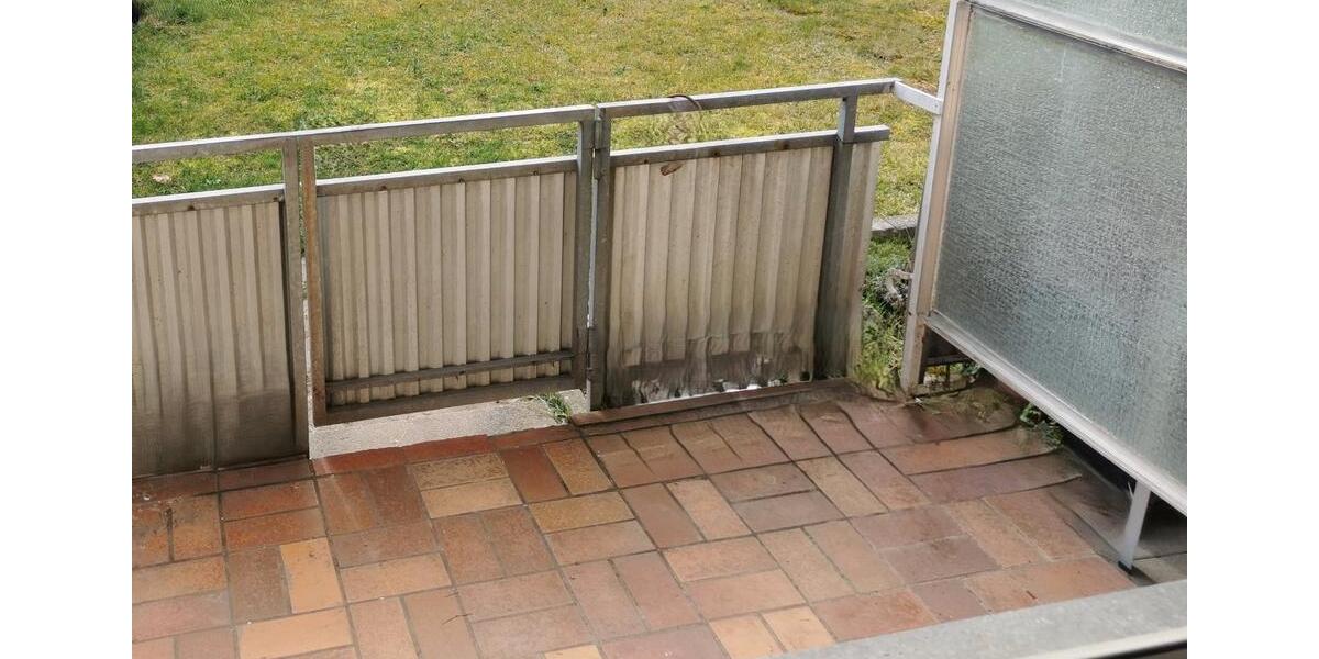 Hochparterre Ludwigsburg Oßweil - 3 Zimmer, 69 m&sup2;, 220.000&euro; | Angebot:25980645