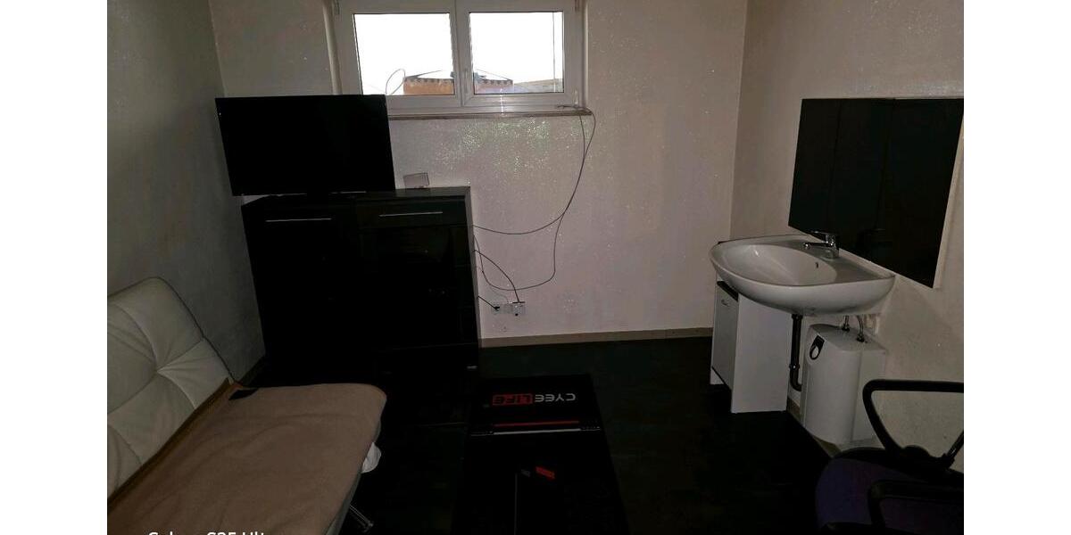 Etagenwohnung Backnang - 1 Zimmer, 45 m&sup2;, 550&euro; | Angebot:25120857