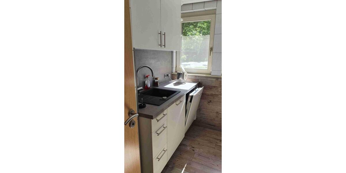 Dachgeschoßwohnung Stuttgart Sillenbuch - 1 Zimmer, 15 m&sup2;, 440&euro; | Angebot:25611436