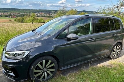 VW Touran 89.500 km 18.100 &euro; Mühlacker 75417