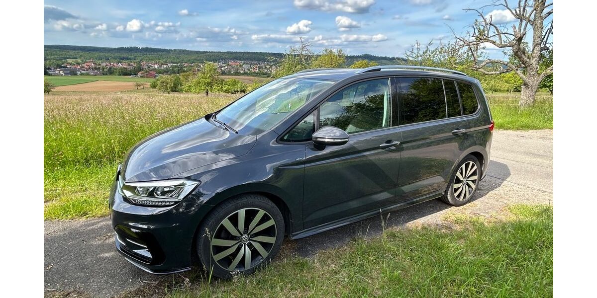 VW Touran 89.500 km 18.450 &euro; Mühlacker 75417