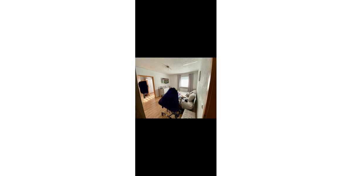 Erdgeschoßwohnung Backnang - 3.5 Zimmer, 75 m&sup2;, 1.000&euro; | Angebot:27570790