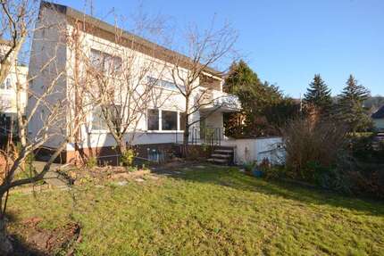 Haus Leonberg - 7 Zimmer, 235 m&sup2;, 749.000&euro; | Angebot:25723480