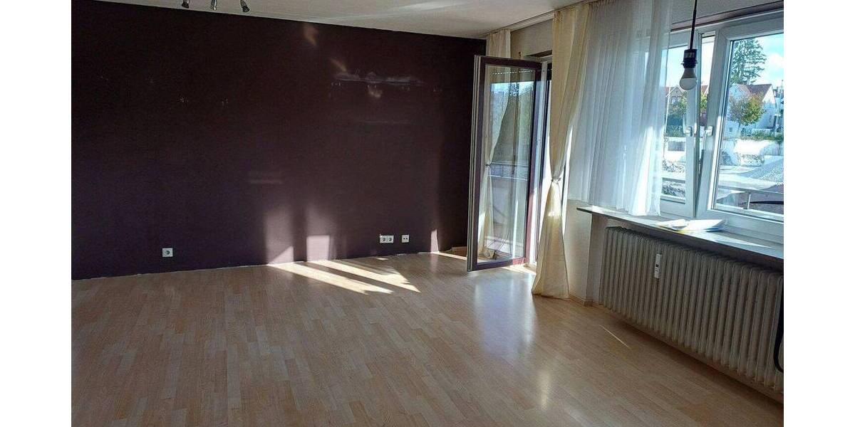 Etagenwohnung Leonberg - 1 Zimmer, 50 m&sup2;, 750&euro; | Angebot:26903038