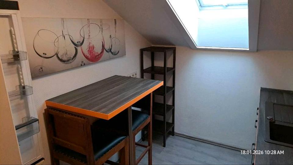 Dachgeschoßwohnung Kornwestheim - 1 Zimmer, 41 m&sup2;, 850&euro; | Angebot:25980505