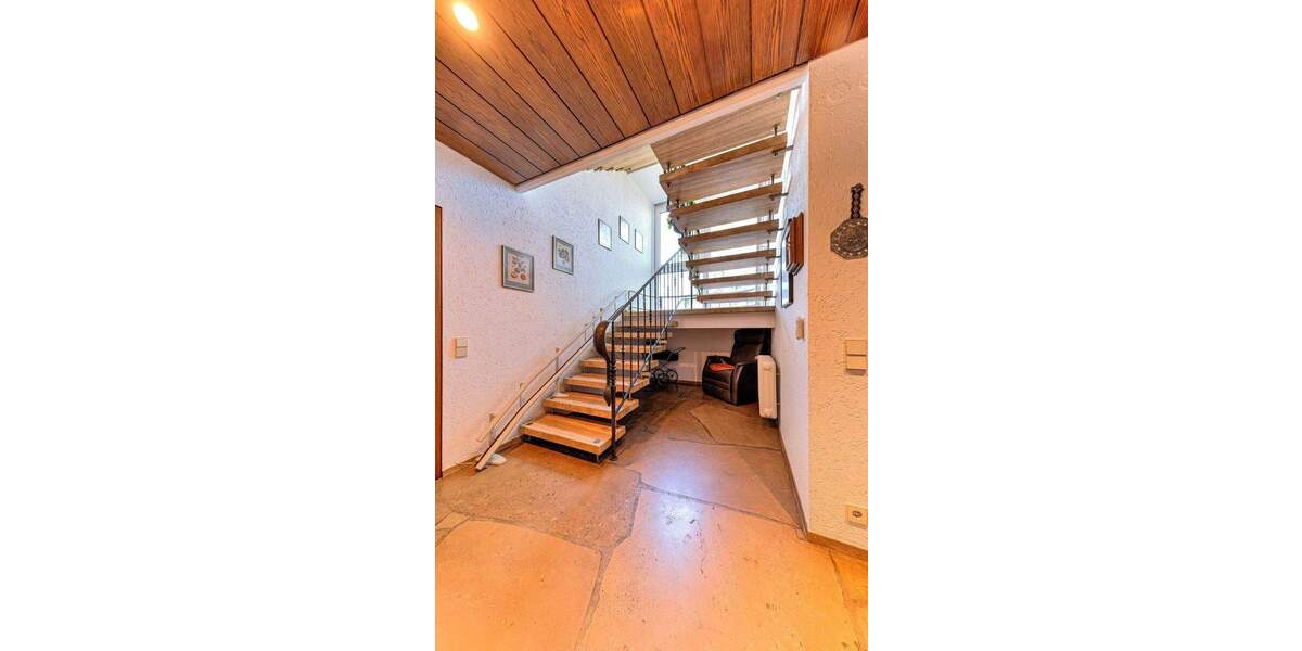 Doppelhaushälfte Sindelfingen Ost - 7 Zimmer, 233 m&sup2;, 789.000&euro; | Angebot:25741860