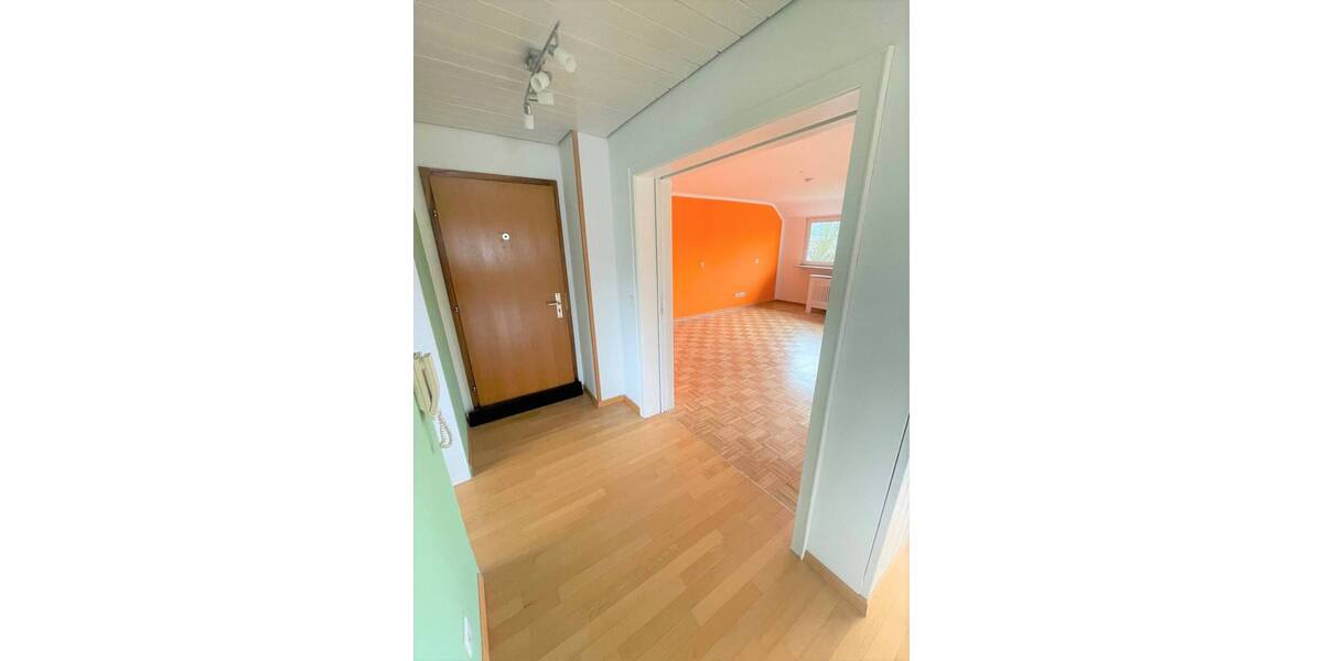 Etagenwohnung Schorndorf - 3 Zimmer, 82 m&sup2;, 299.000&euro; | Angebot:25678639