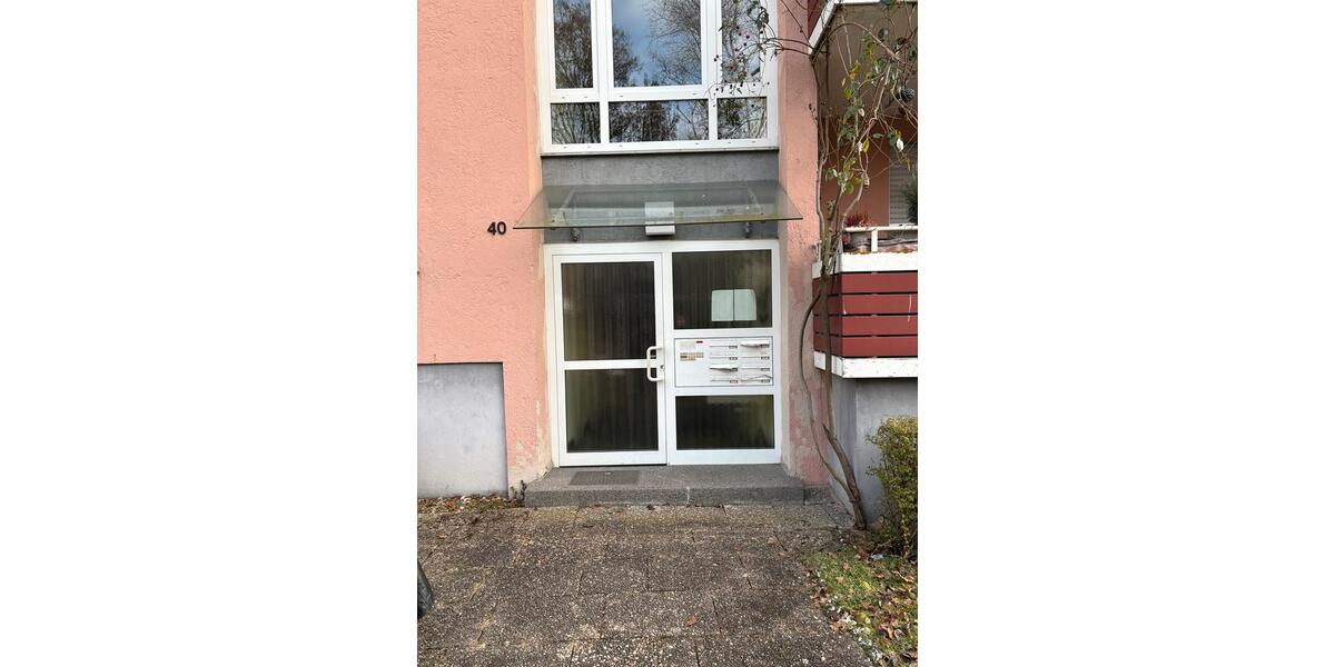 Terrassenwohnung Esslingen am Neckar Oberesslingen - 2 Zimmer, 54 m&sup2;, 200.000&euro; | Angebot:27225274
