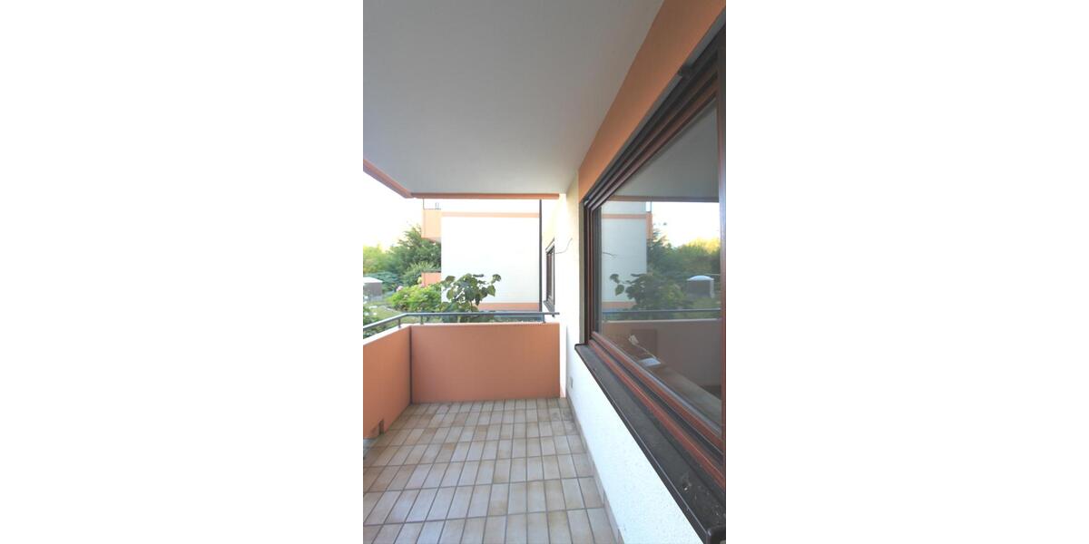 Erdgeschoßwohnung Heilbronn - 3.5 Zimmer, 116 m&sup2;, 1.390&euro; | Angebot:22605542