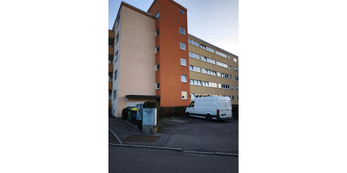 Etagenwohnung Sachsenheim - 1 Zimmer, 39 m&sup2;, 870&euro; | Angebot:25768024