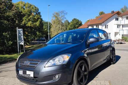 Kia ceed / Ceed 241.000 km 2.300 &euro; Sindelfingen 71067
