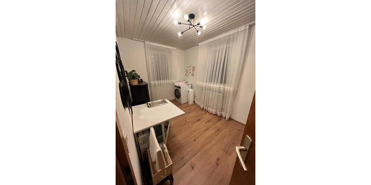 Erdgeschoßwohnung Esslingen am Neckar Brühl - 3 Zimmer, 55 m&sup2;, 210.000&euro; | Angebot:26656487
