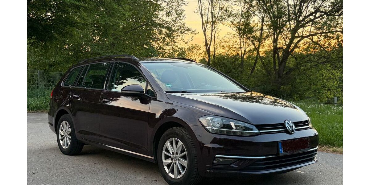 VW Golf 112.500 km 10.500 &euro; Ludwigsburg 71640