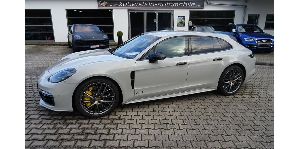 Porsche Panamera GTS Sport Turismo*Keramik,21´´Alu,Standh 148.000 km 63.850 &euro; Schorndorf 73614