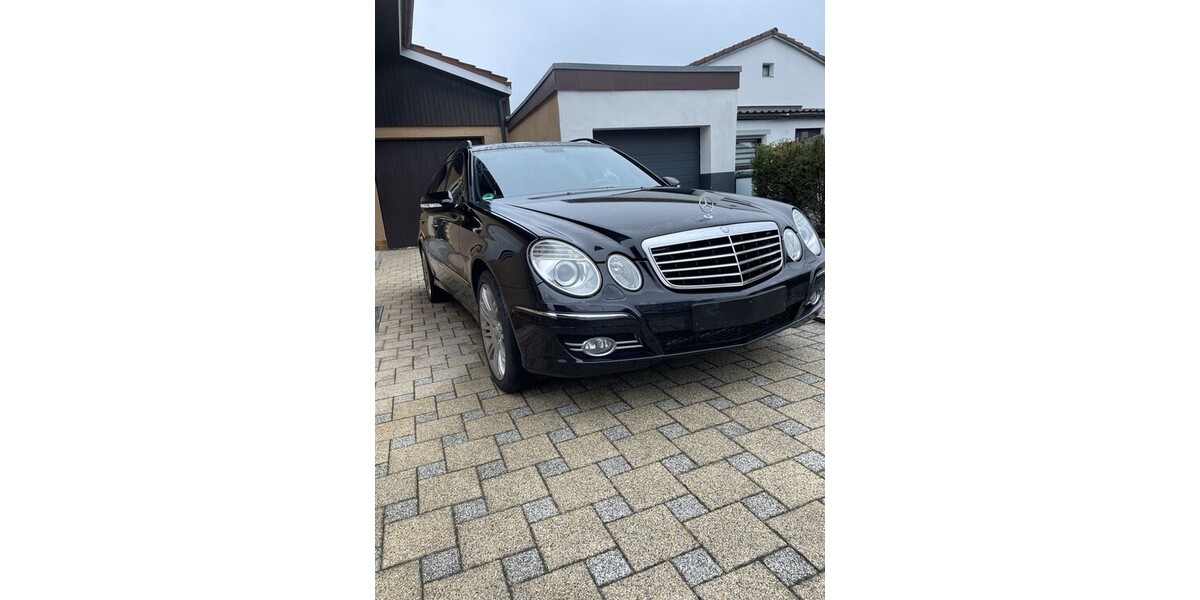 Mercedes-Benz E350 kombi 211.000 km 7.000 &euro; Mühlacker 75417
