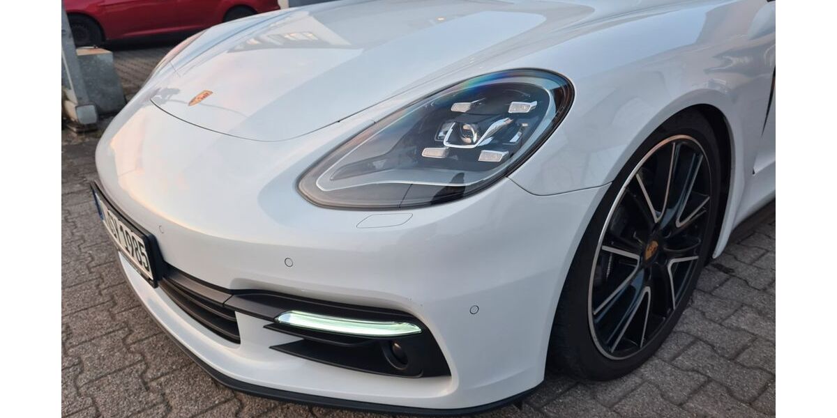 Porsche Panamera 100.000 km 53.900 &euro; Murrhardt 71540