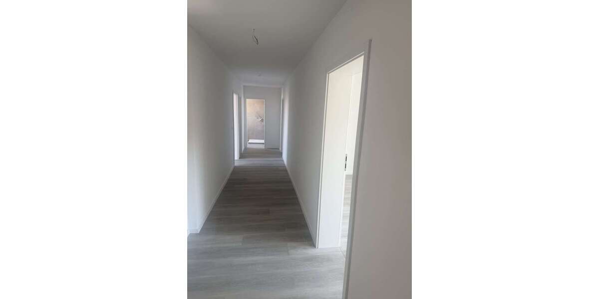 Etagenwohnung Heilbronn - 4 Zimmer, 91 m&sup2;, 1.150&euro; | Angebot:27130767